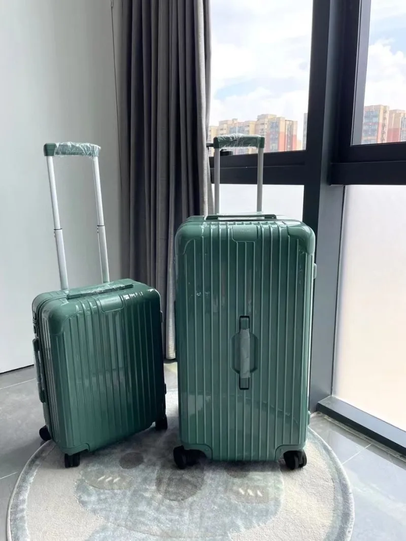 Rimowa Suitcase-134 - Image 5