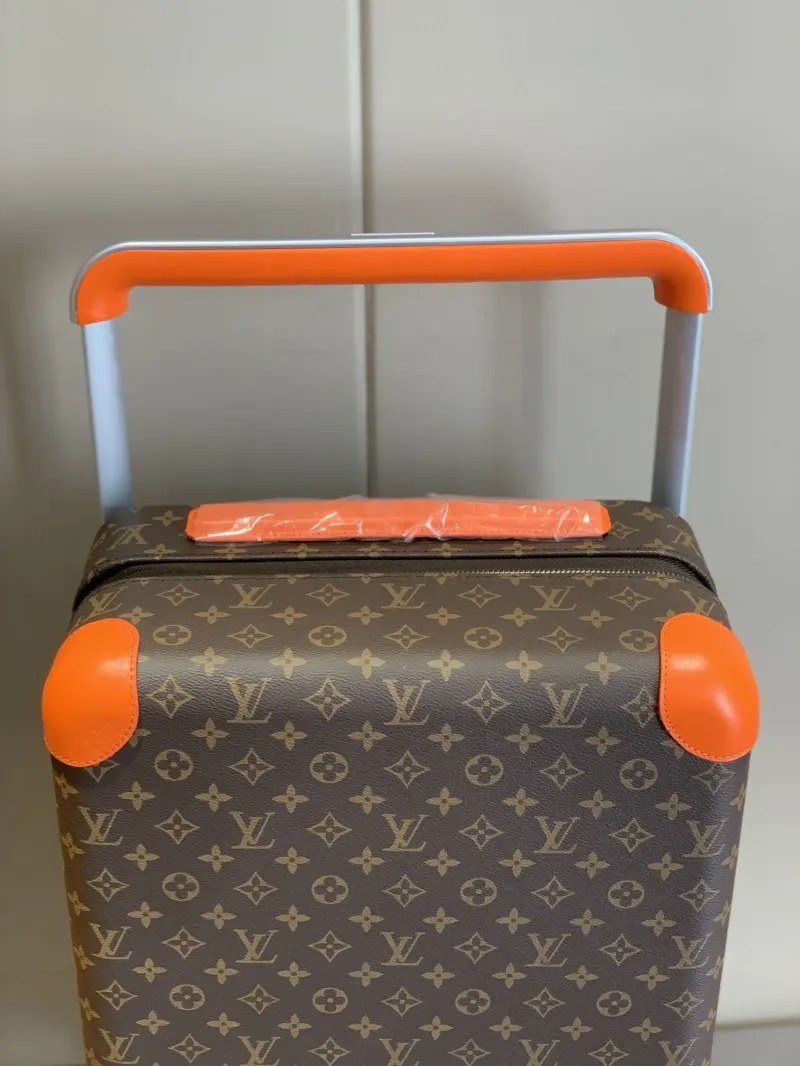 Alternative view of LV Suitcase-76