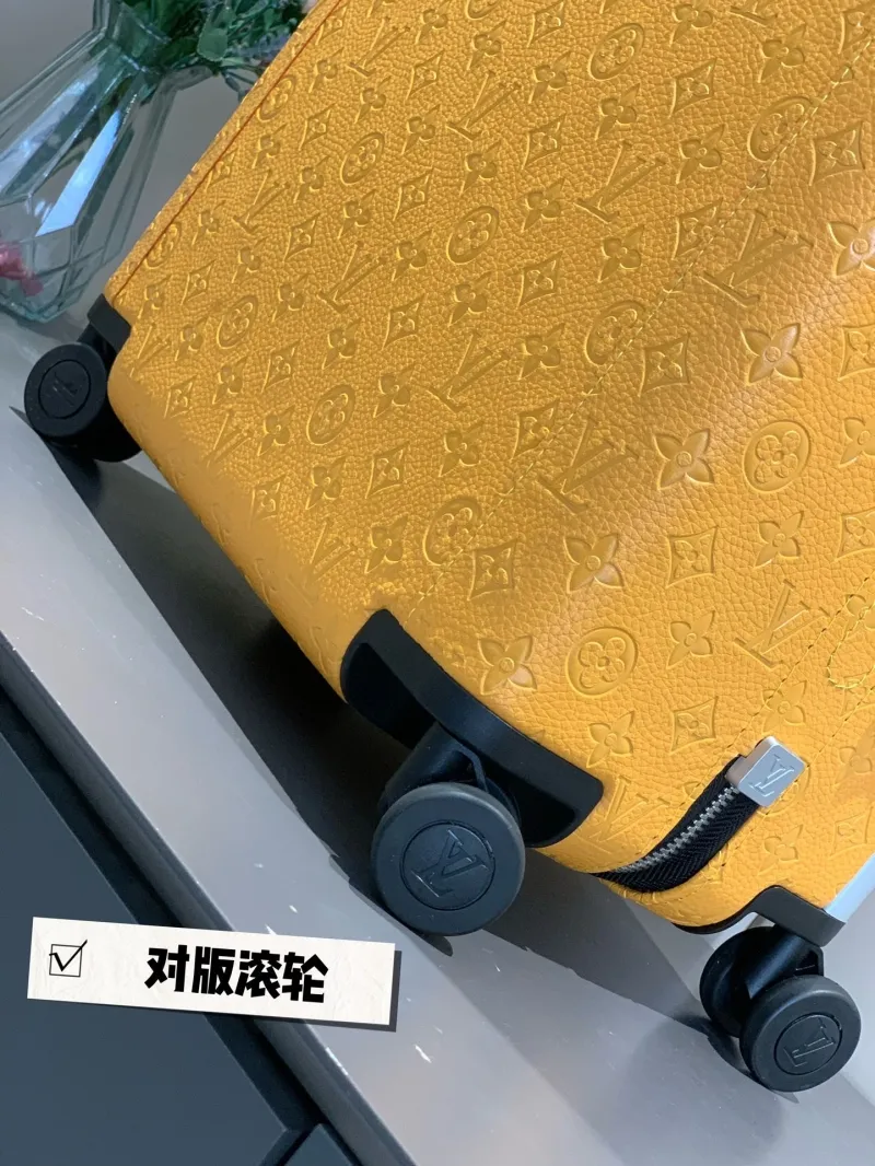 Alternative view of LV Suitcase-81