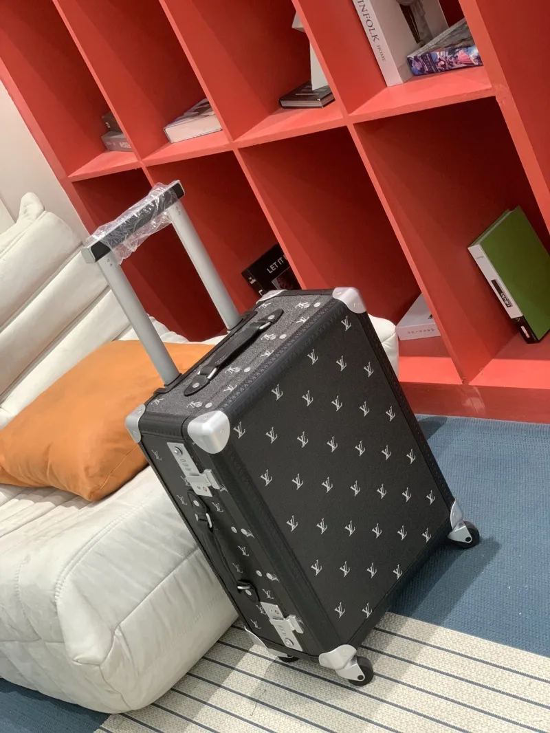 LV Suitcase-82