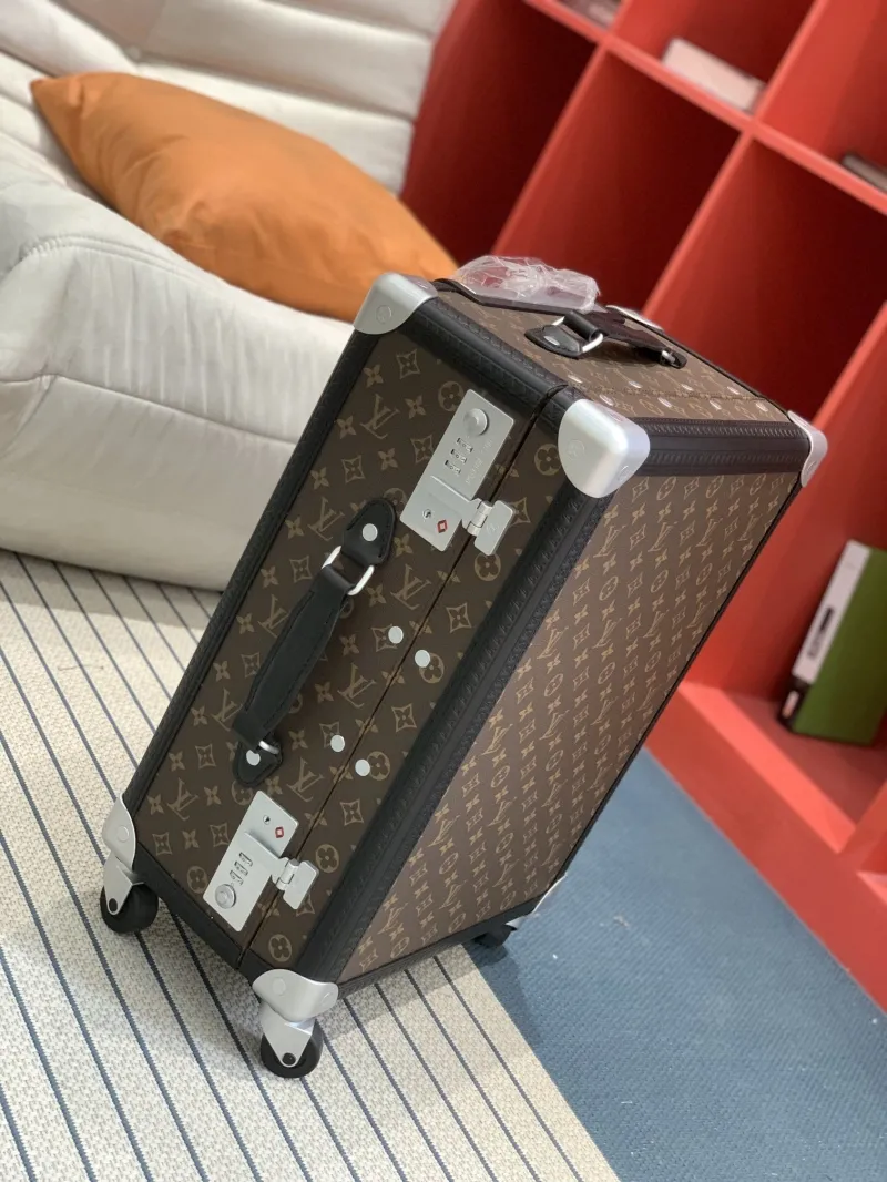LV Suitcase-83 - Image 5