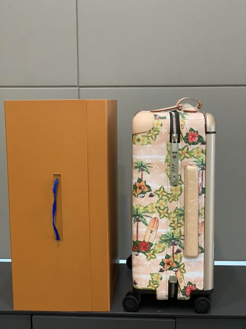 Alternative view of LV Suitcase-90