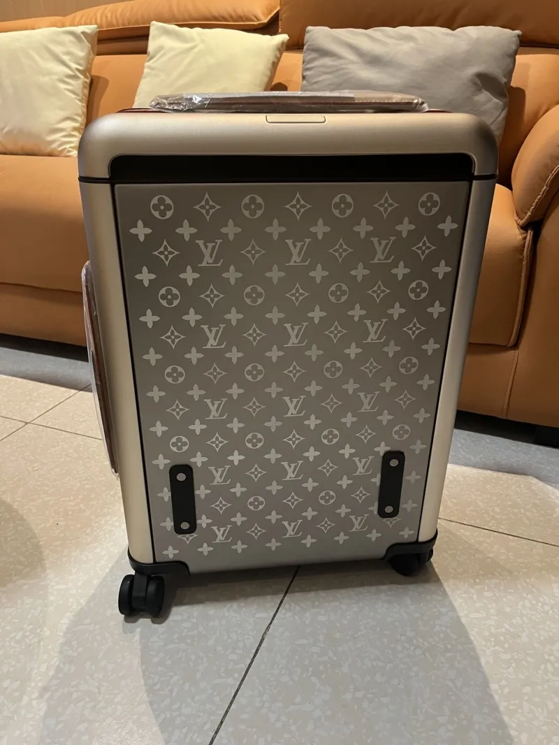 LV Suitcase-91 - Image 3