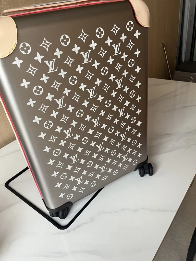 LV Suitcase-91 - Image 7