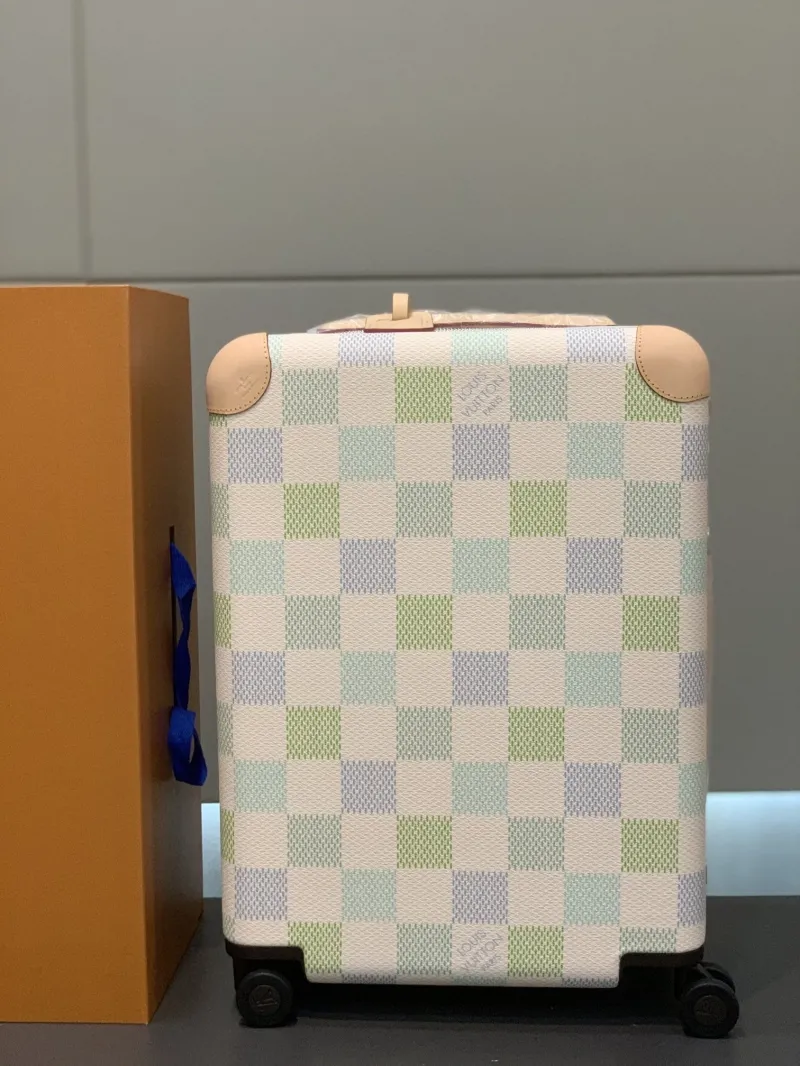 LV Suitcase-96