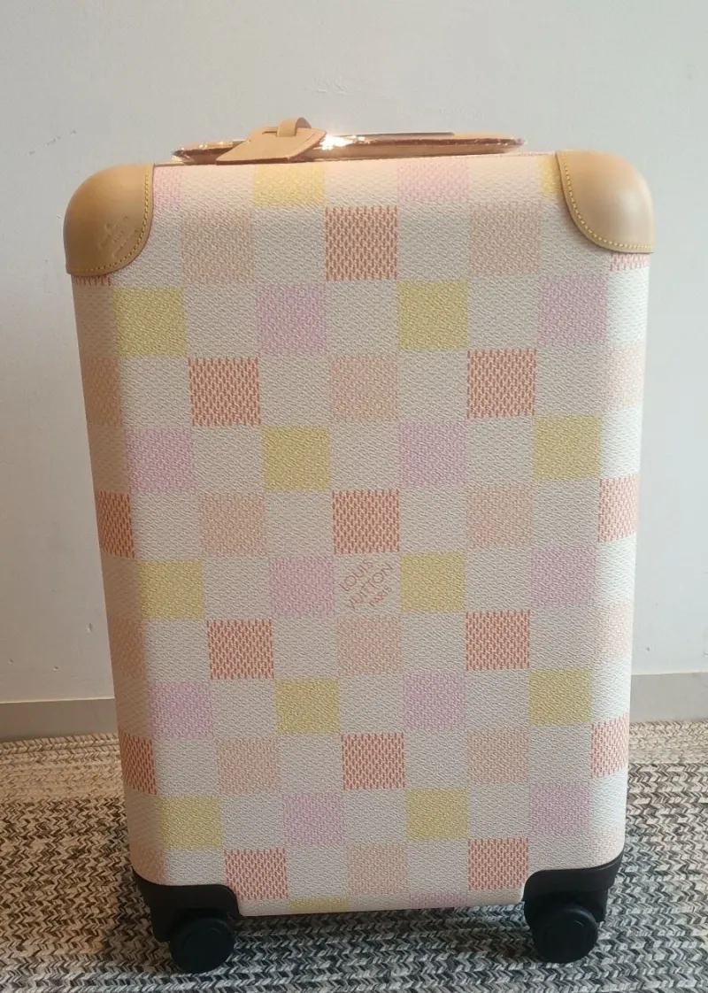 Alternative view of LV Suitcase-99