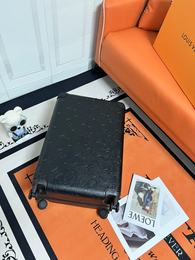 LV Suitcase-104