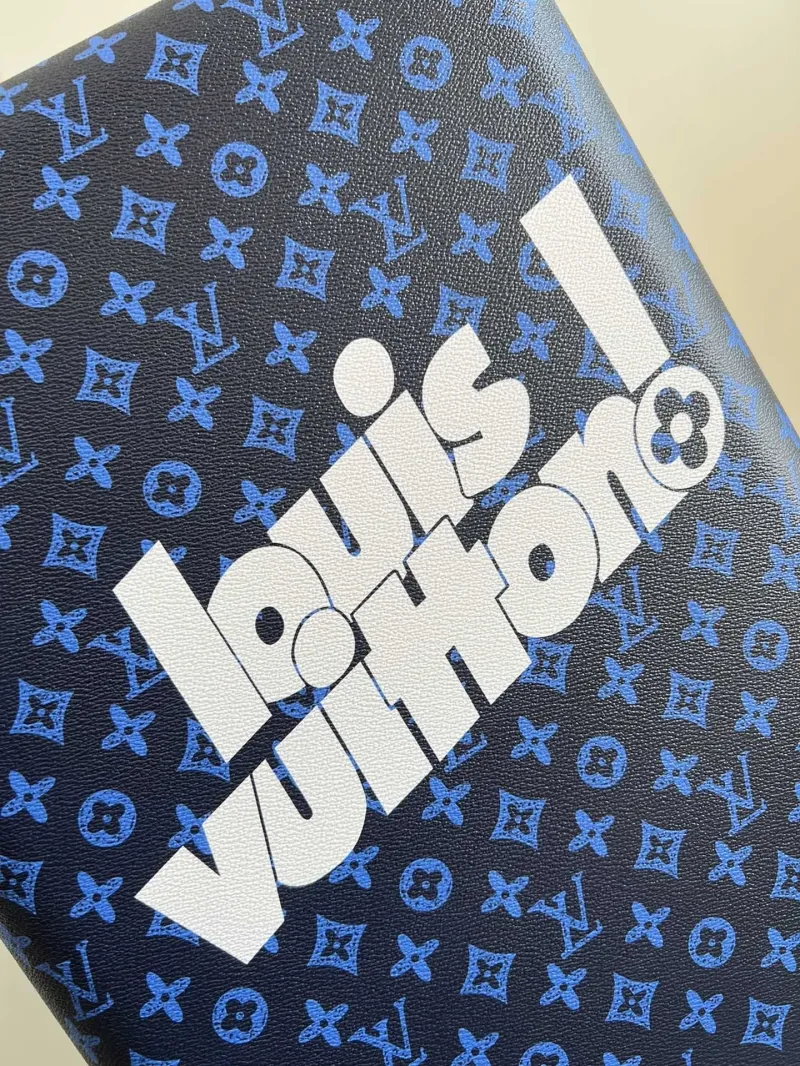 Alternative view of LV Suitcase-126