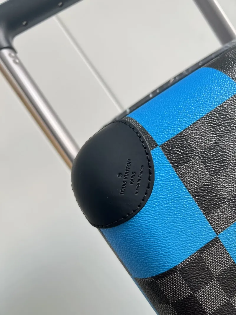 Alternative view of LV Suitcase-129