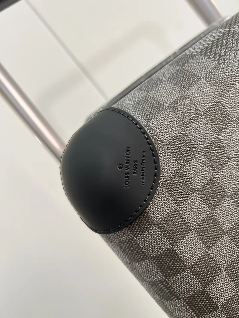 Alternative view of LV Suitcase-131