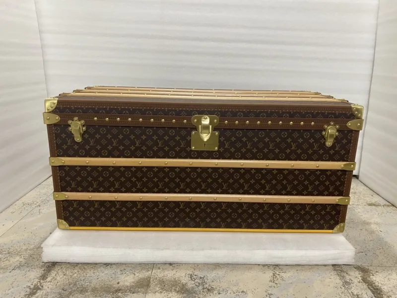 LV Suitcase-148