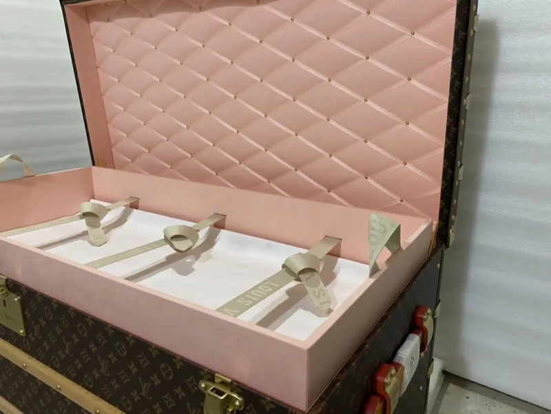 LV Suitcase-148 - Image 6