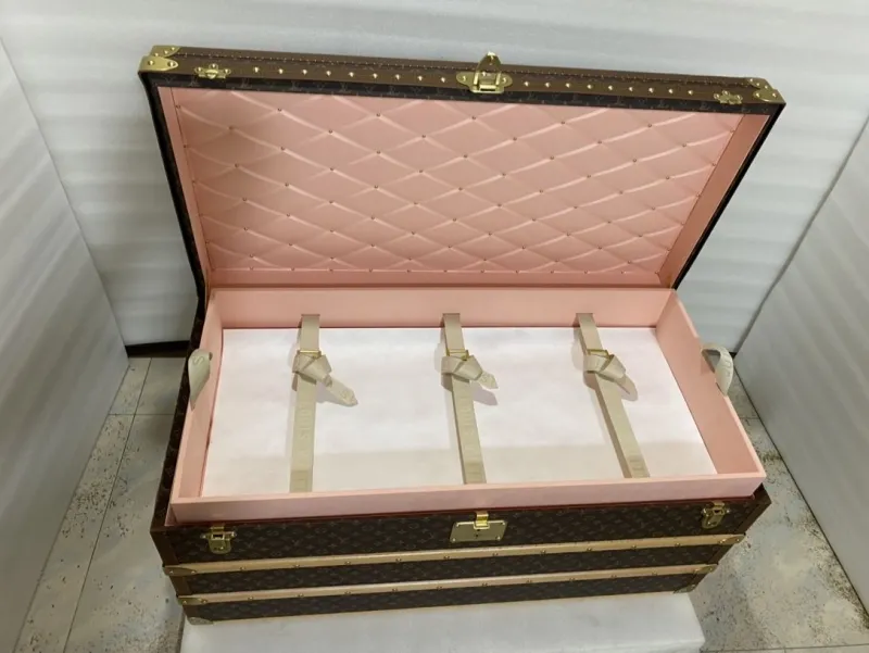 LV Suitcase-148 - Image 8