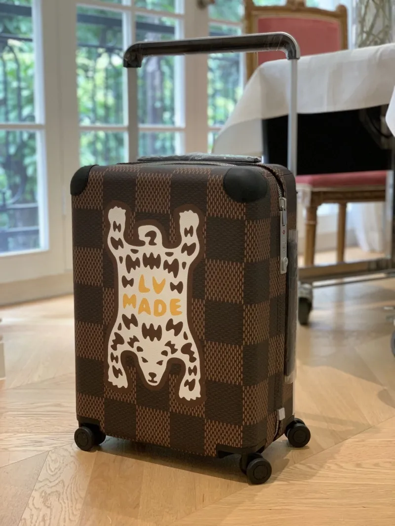 LV Suitcase-149 - Image 5