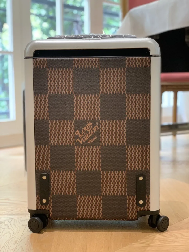LV Suitcase-149 - Image 9