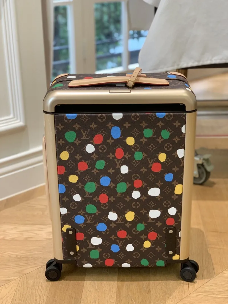 Alternative view of LV Suitcase-153