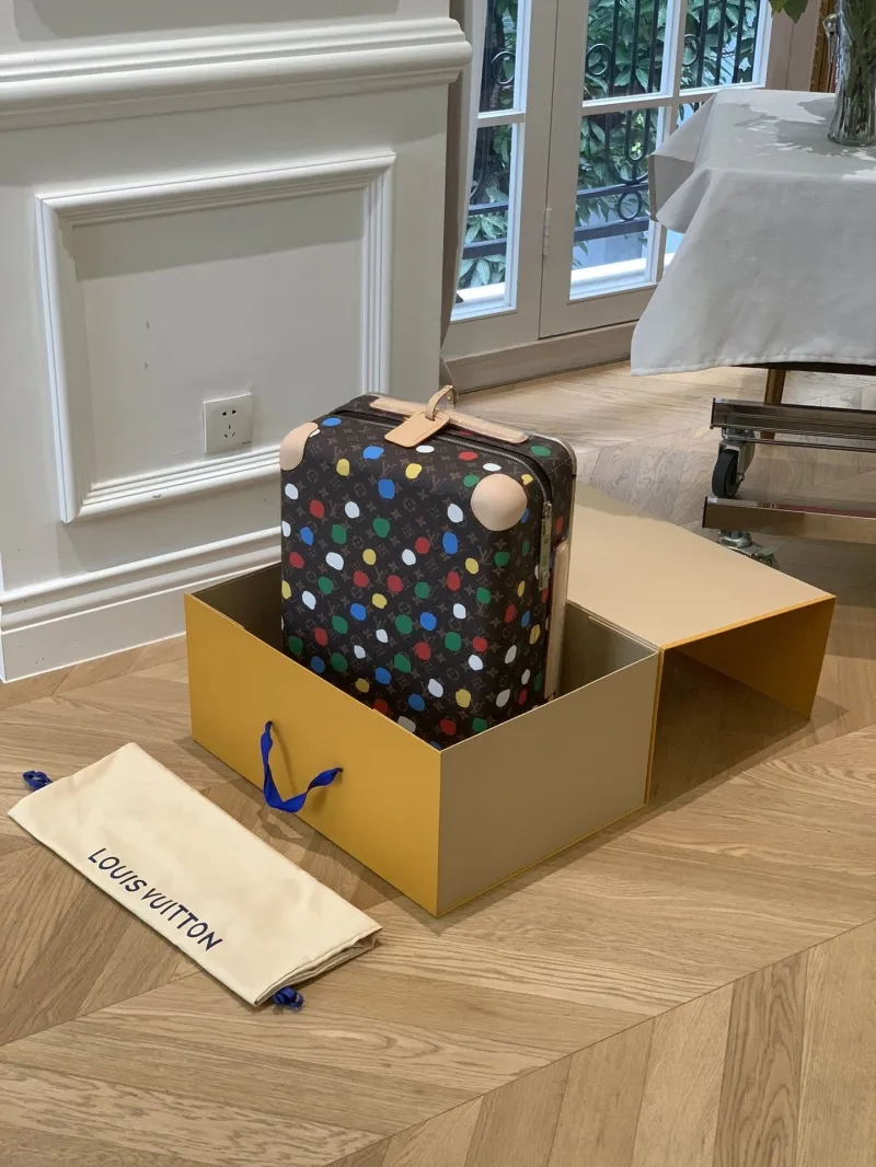 LV Suitcase-153 - Image 4