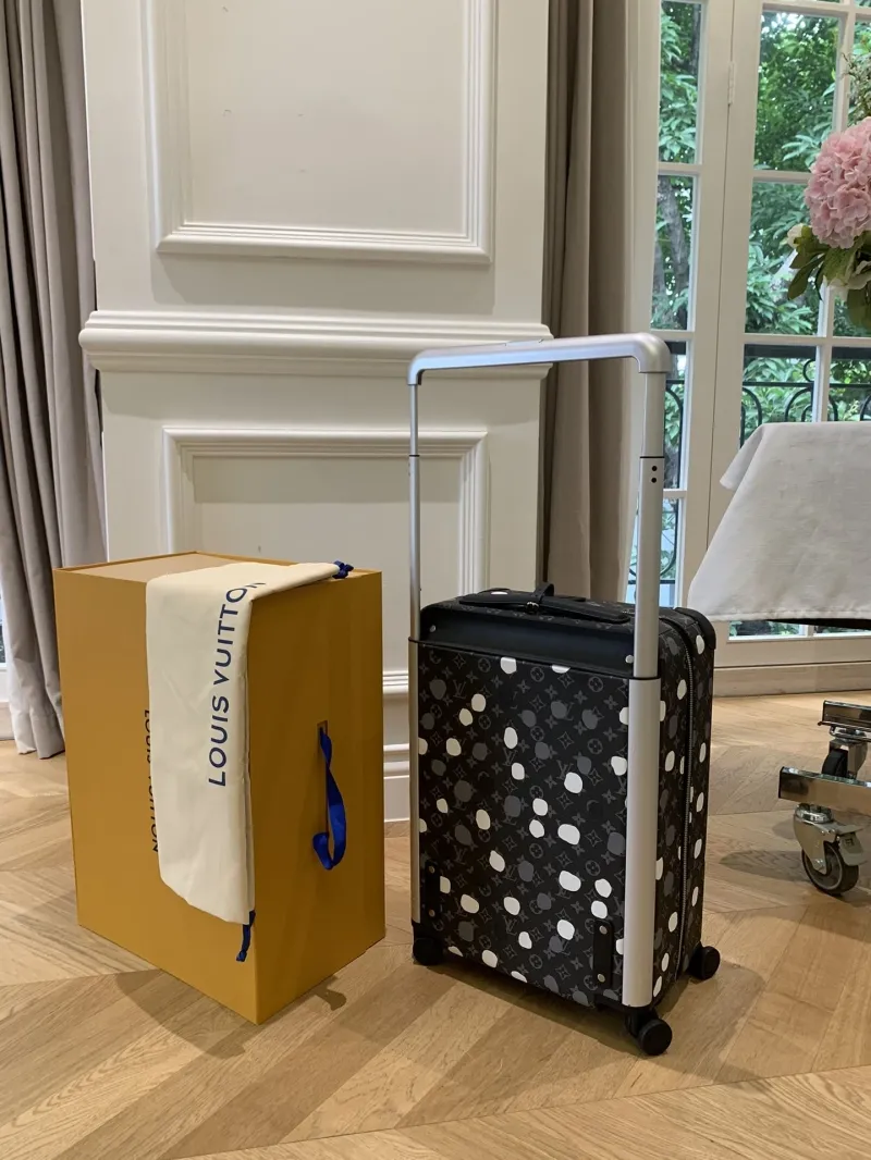 LV Suitcase-154 - Image 7