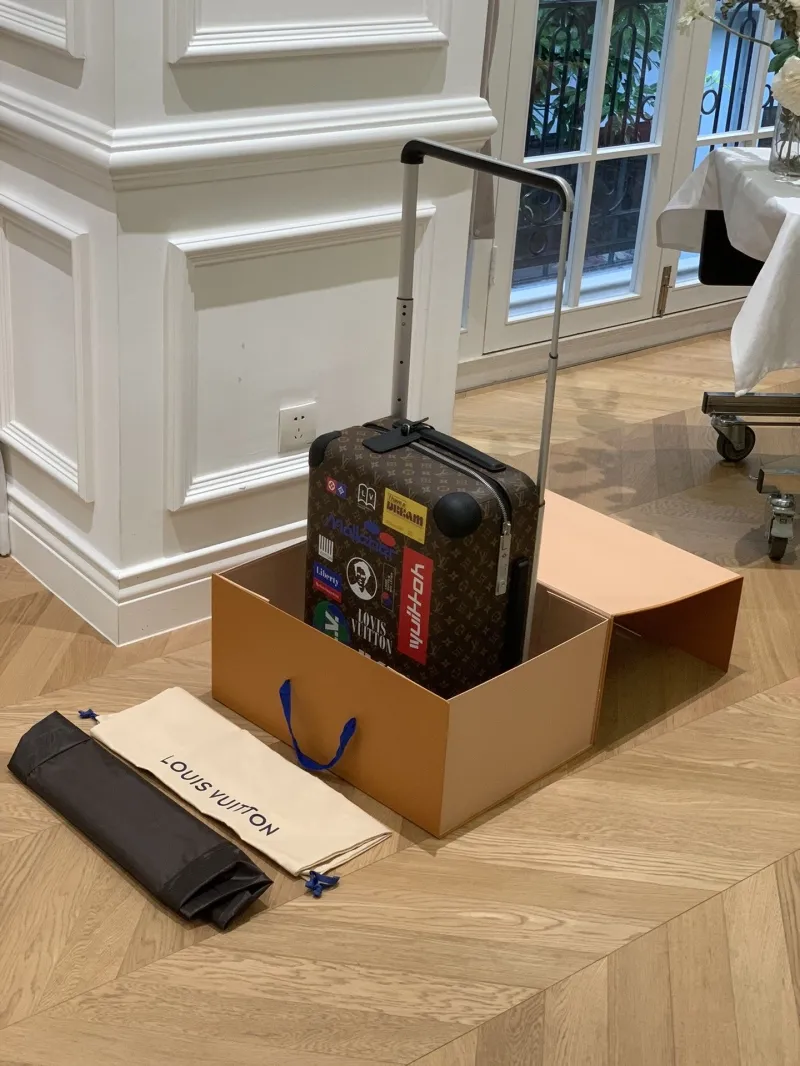LV Suitcase-155 - Image 3