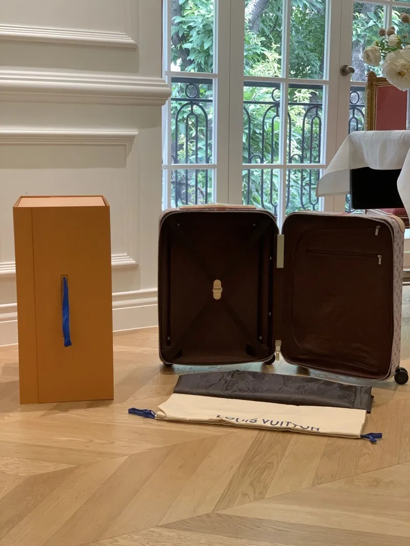 LV Suitcase-158 - Image 8