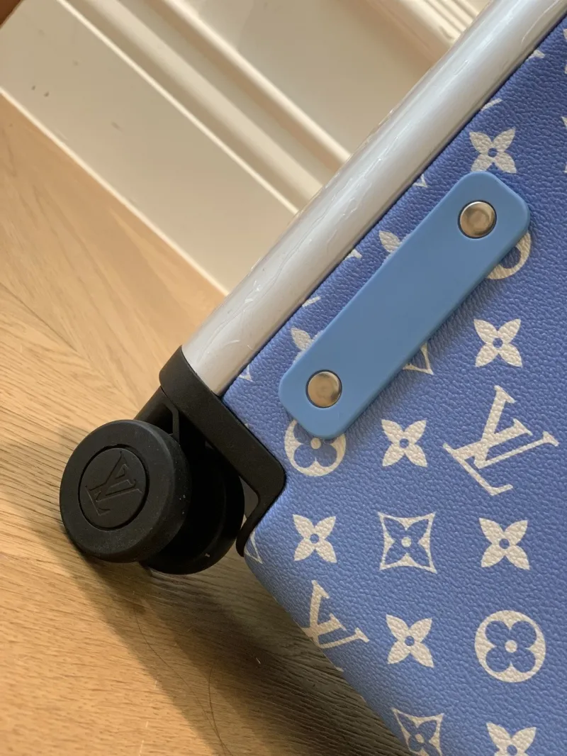 LV Suitcase-160 - Image 6