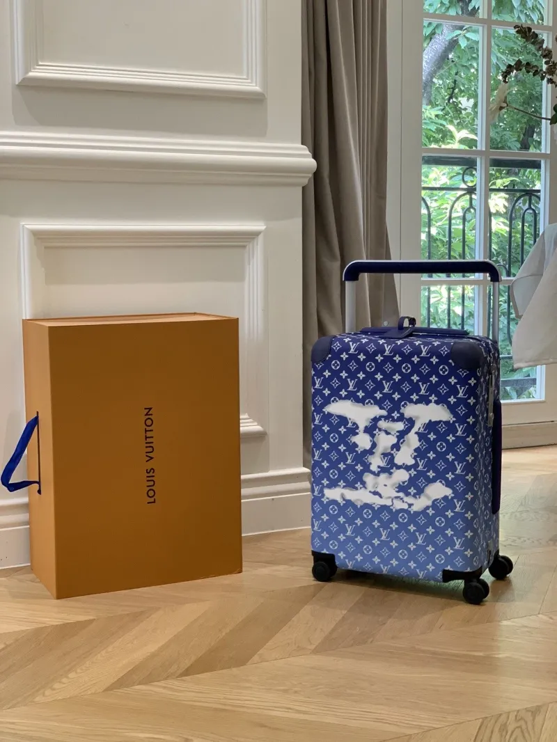 LV Suitcase-160 - Image 8