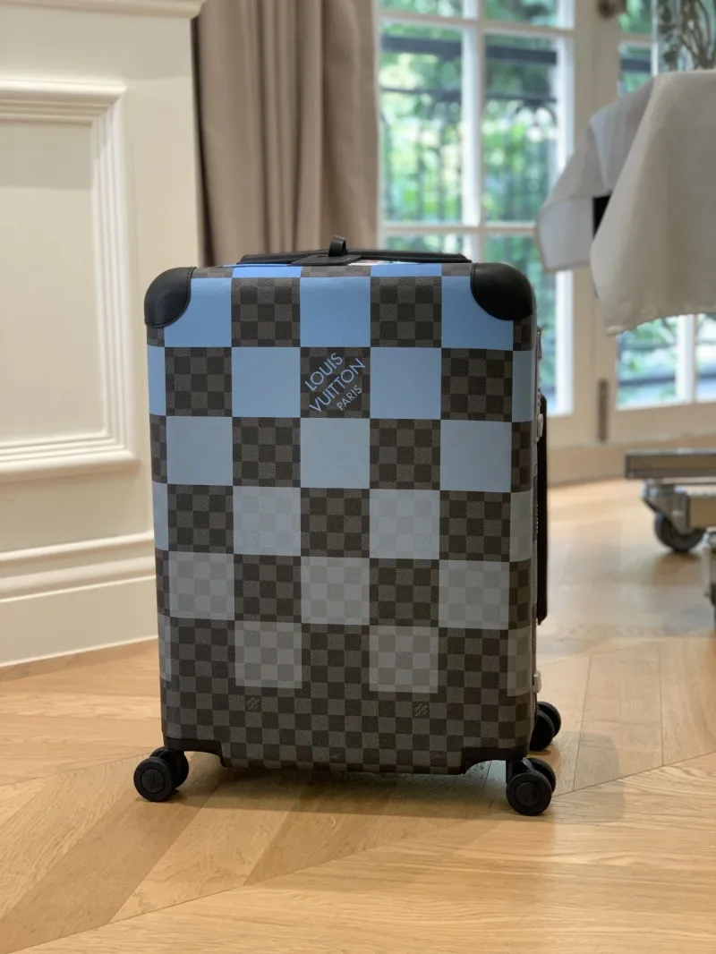 LV Suitcase-161