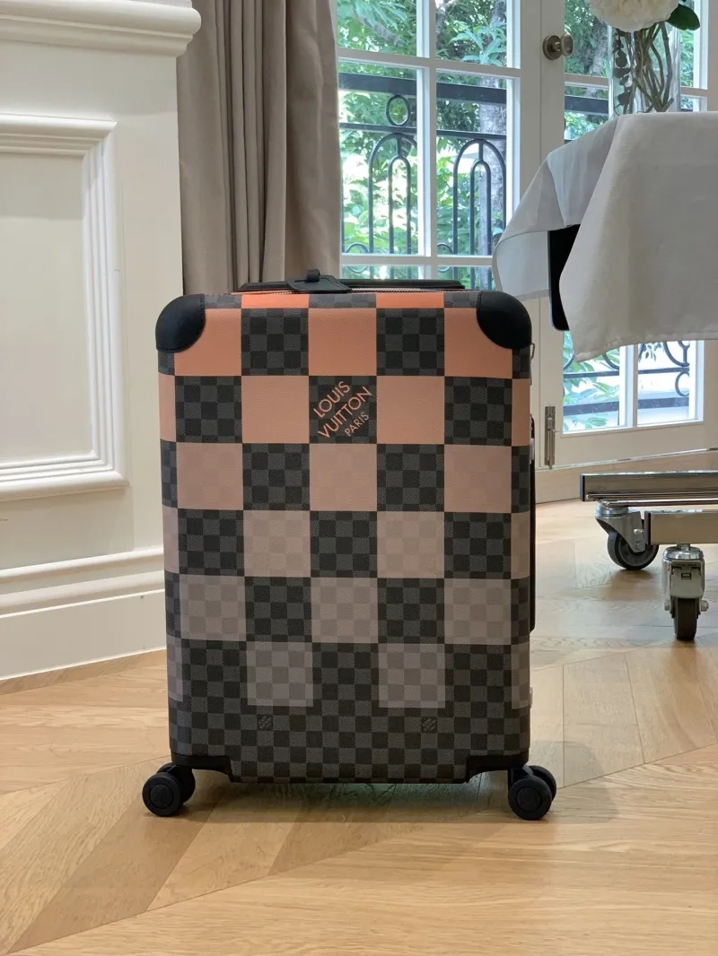 LV Suitcase-162