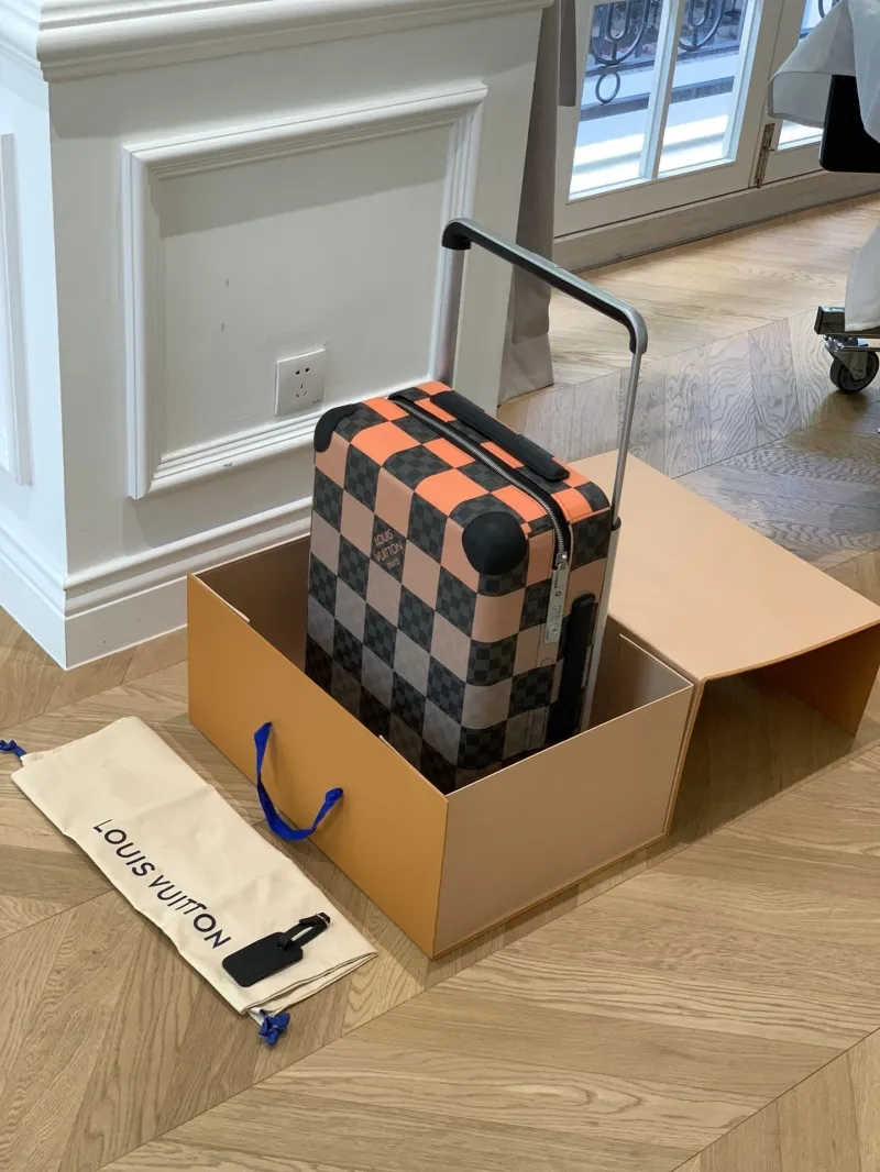 LV Suitcase-162 - Image 3