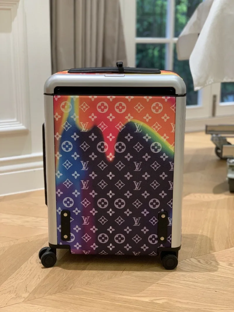 Alternative view of LV Suitcase-170
