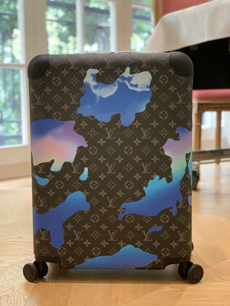 LV Suitcase-171