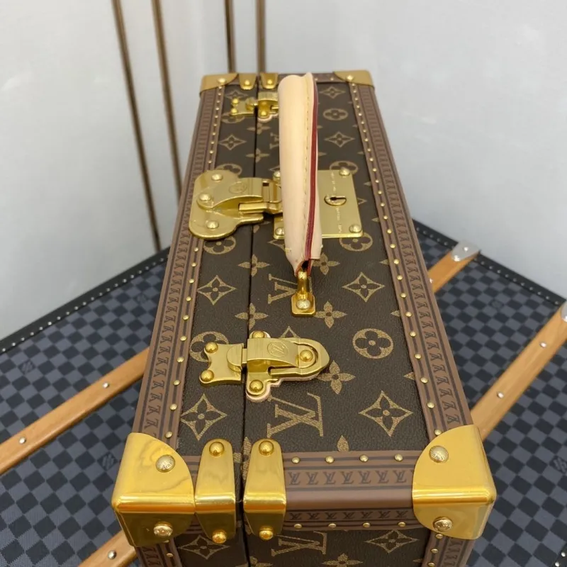 LV Suitcase-172 - Image 3