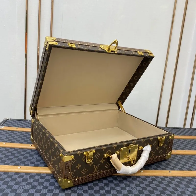 LV Suitcase-173 - Image 7