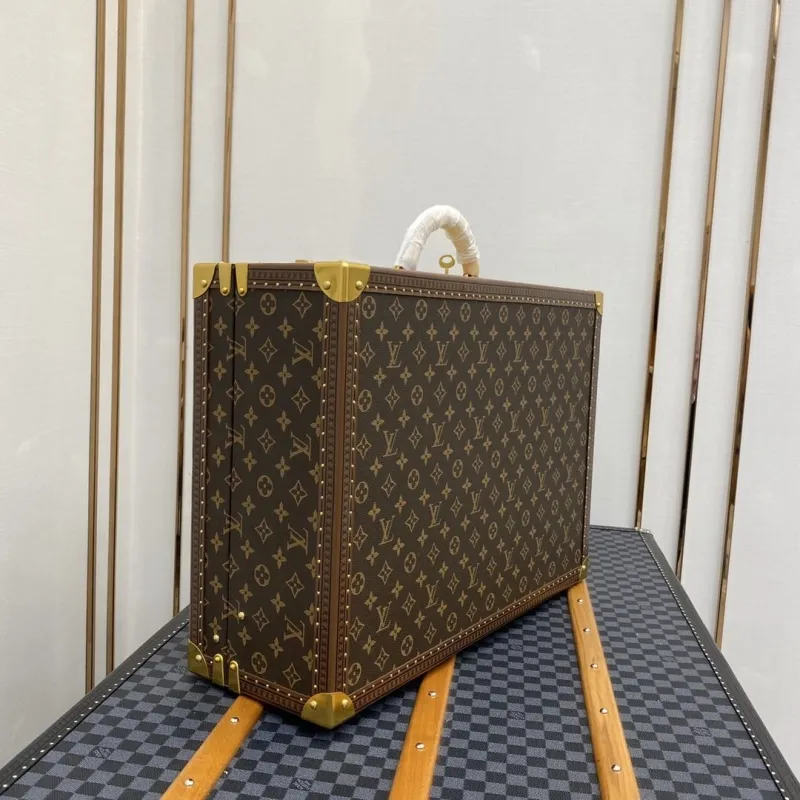 Alternative view of LV Suitcase-175