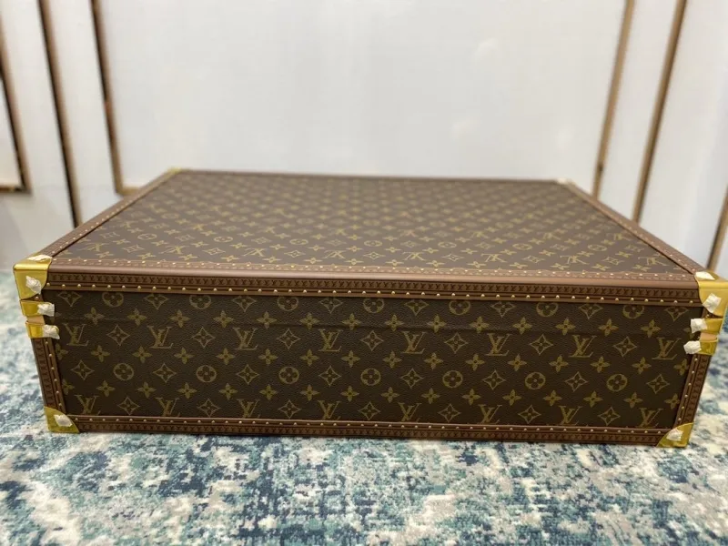 LV Suitcase-177 - Image 3