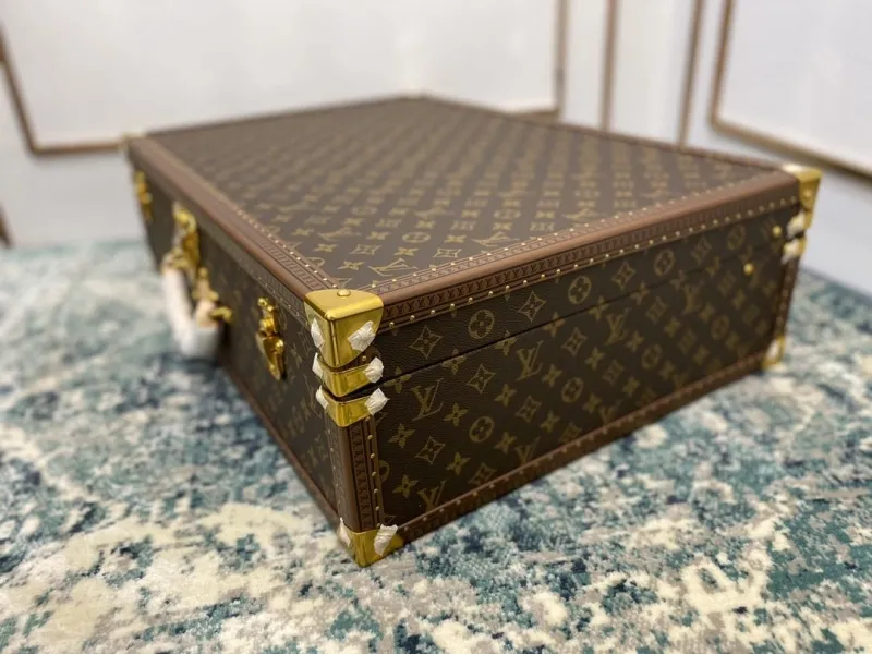 LV Suitcase-177 - Image 4