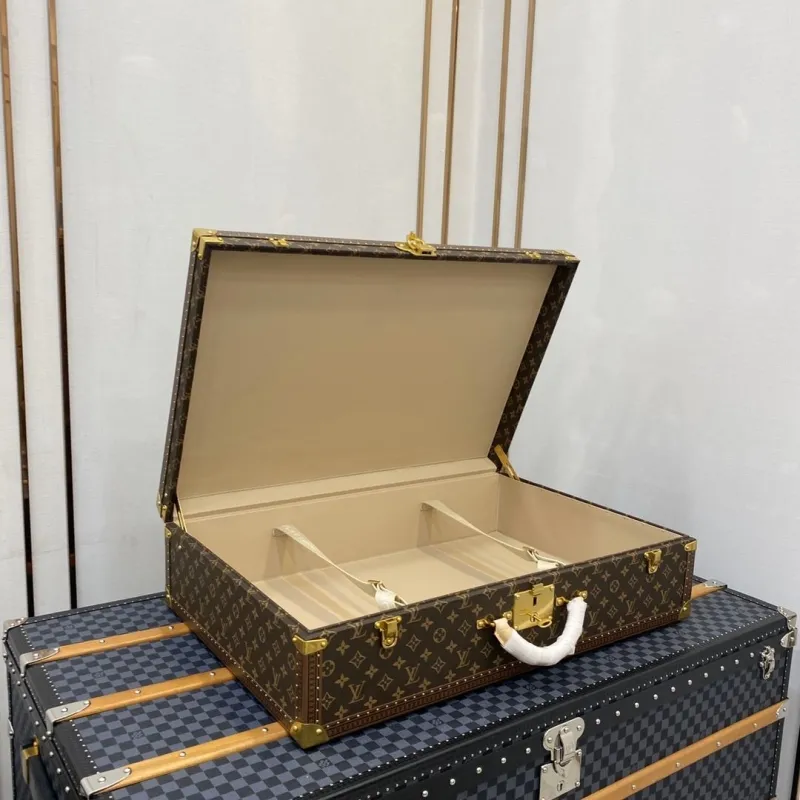 LV Suitcase-178 - Image 9