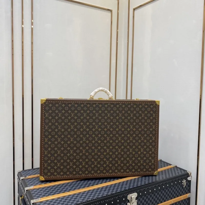 LV Suitcase-180