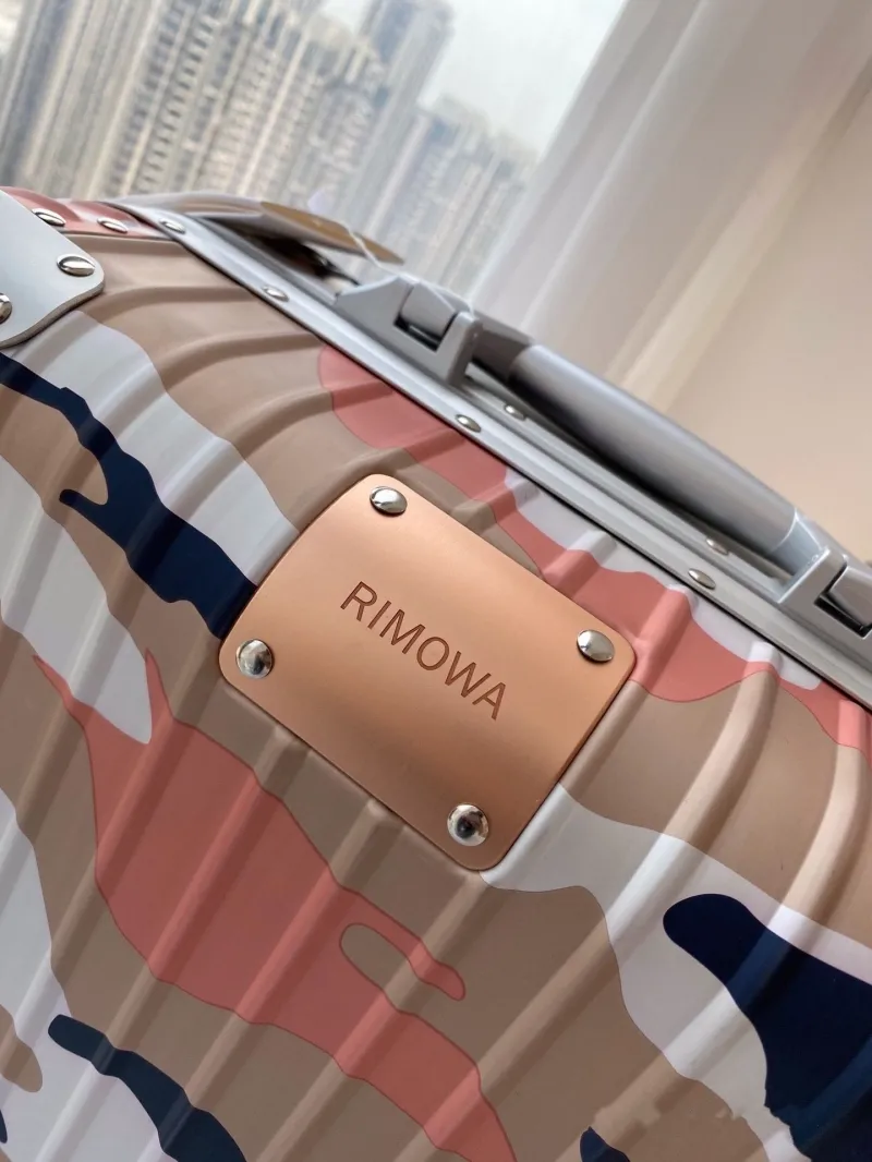 LV Suitcase-182 - Image 5