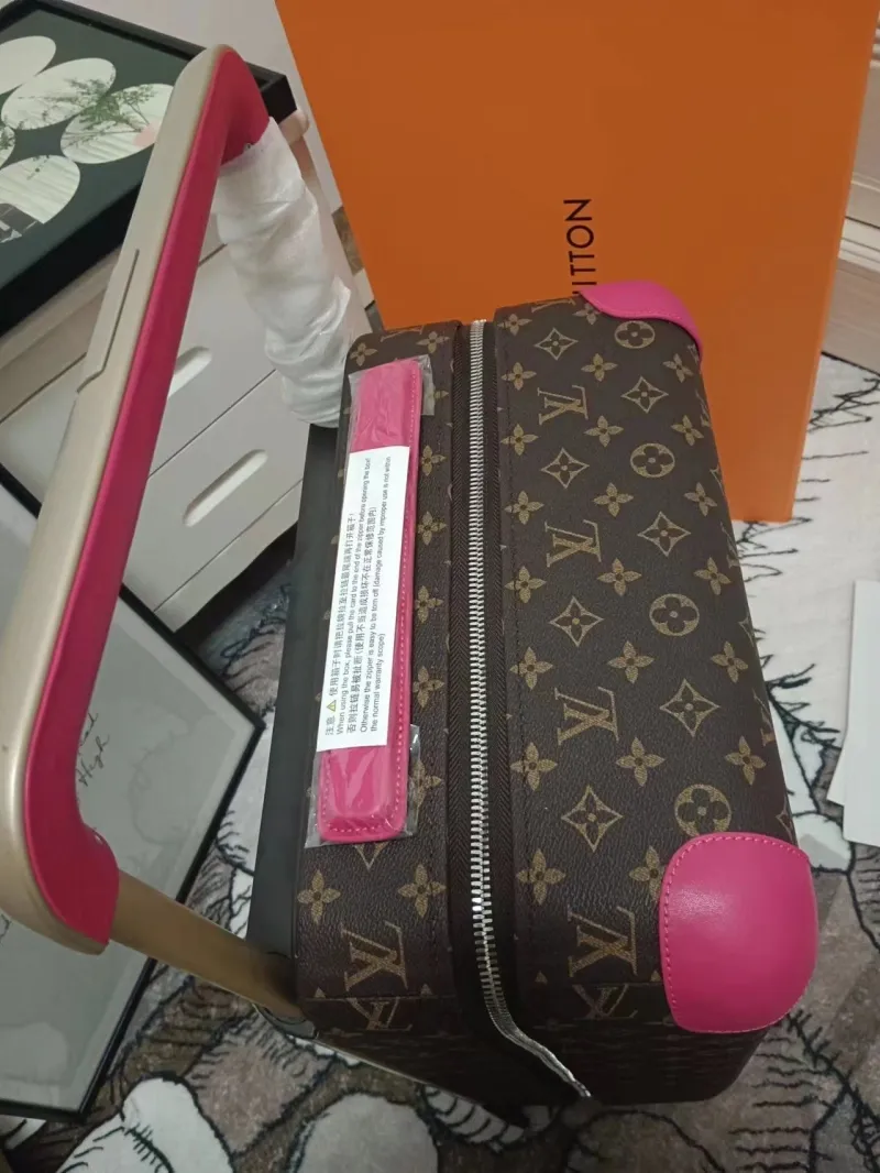 LV Suitcase-194 - Image 3