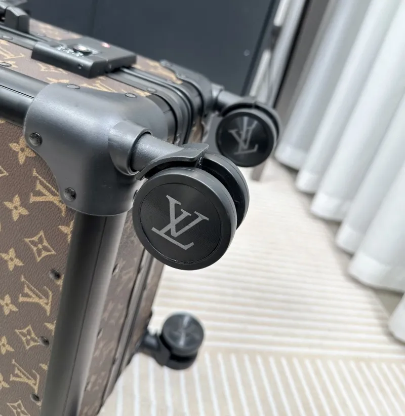 LV Suitcase-195 - Image 7