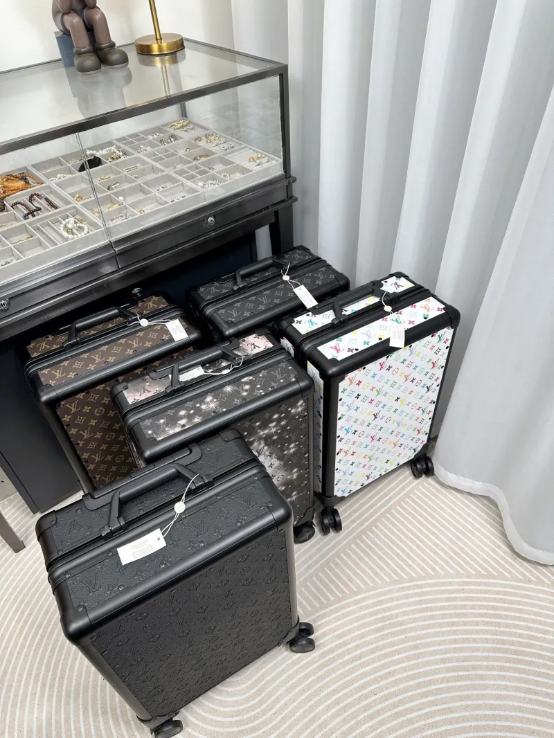 LV Suitcase-195 - Image 9