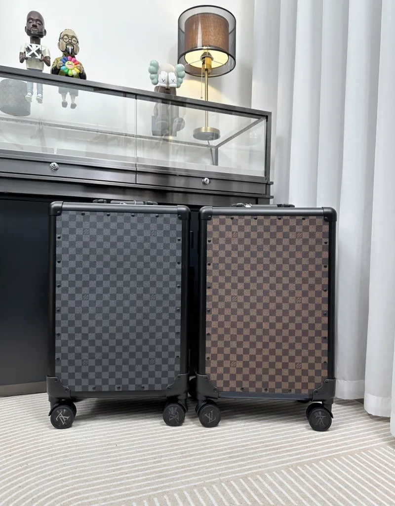 LV Suitcase-198