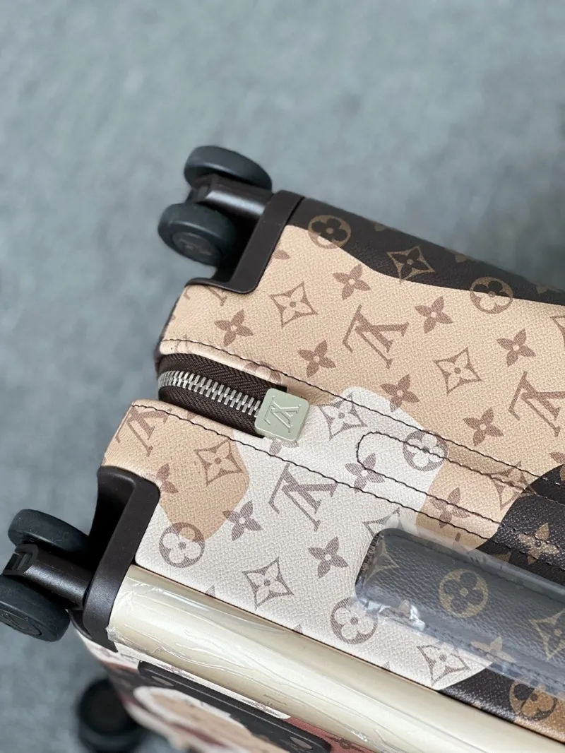 LV Suitcase-200 - Image 8