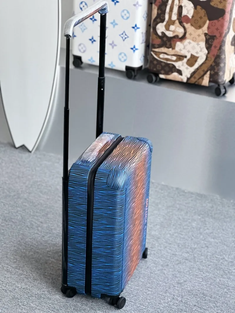 LV Suitcase-203 - Image 4