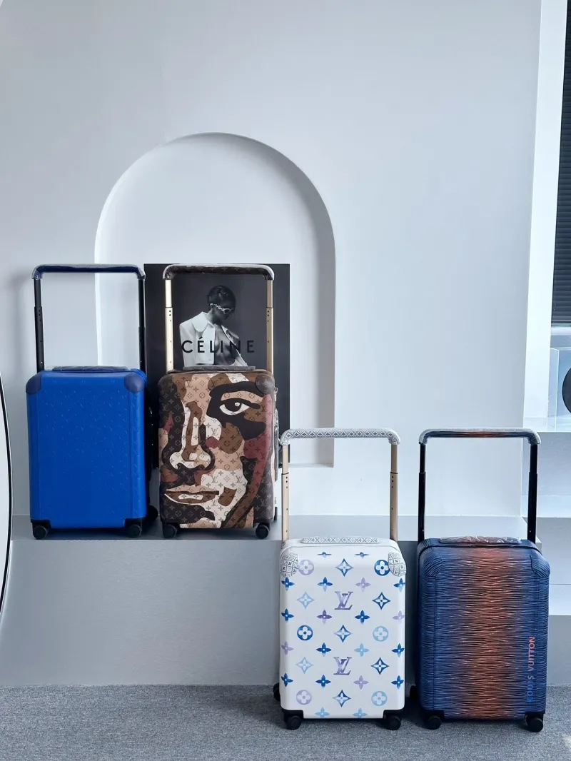 LV Suitcase-206