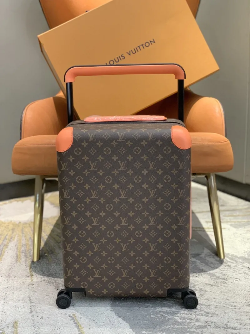 LV Suitcase-218