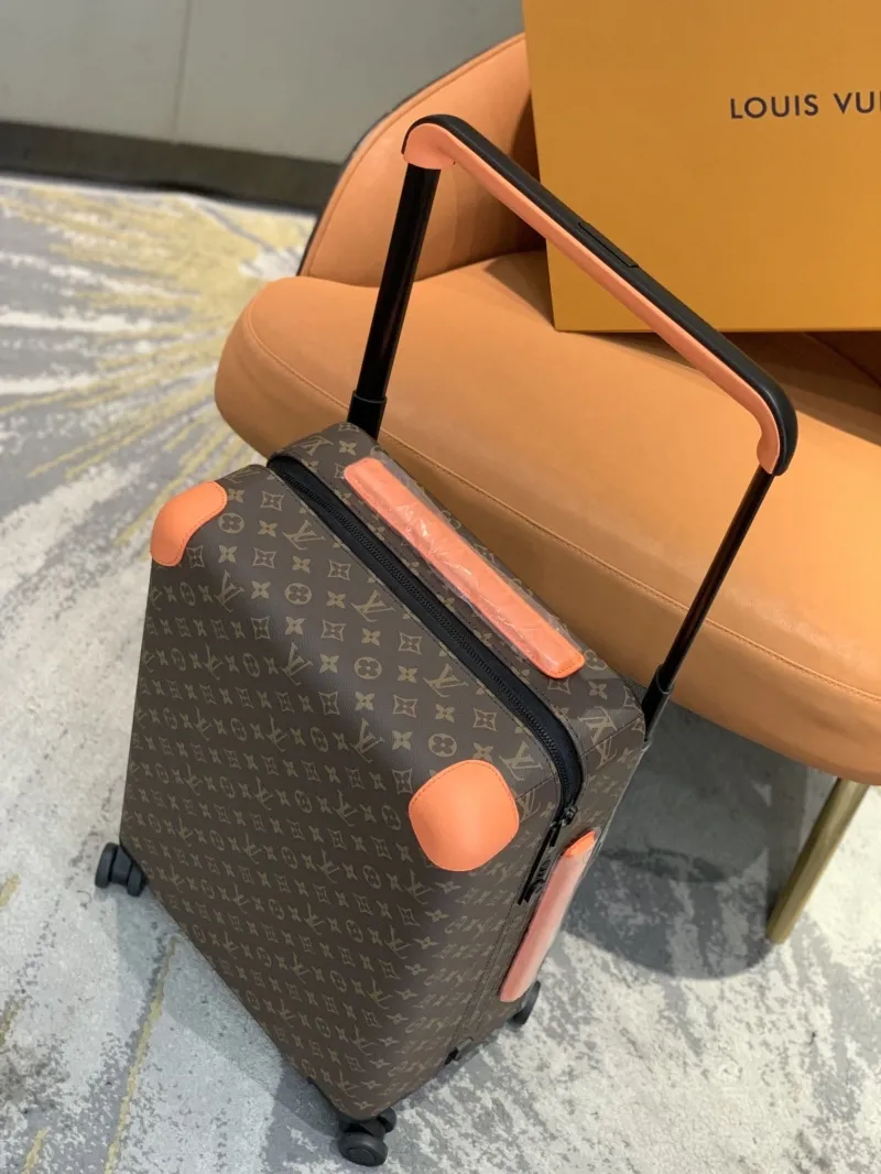 Alternative view of LV Suitcase-218