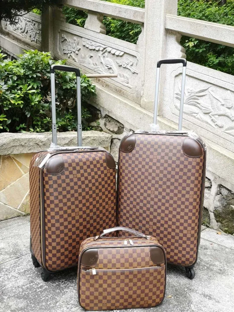 LV Suitcase-222