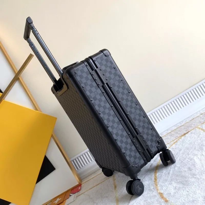 Alternative view of LV Suitcase-229